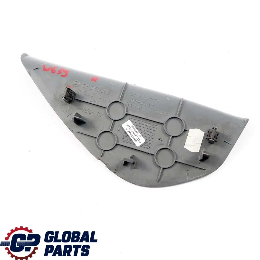  Mercedes-Benz Vito W639 Carenage Capot Droite Tableau de Bord Gris - SKU A6396890608 - Numéro de pièce A6396890608