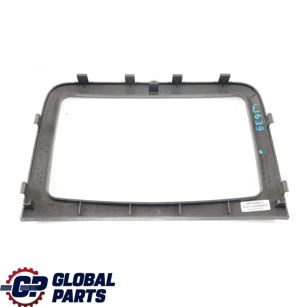 Mercedes Vito W639 Ramka Obudowa Konsoli - SKU A6396890639 - Numer Części A6396890639