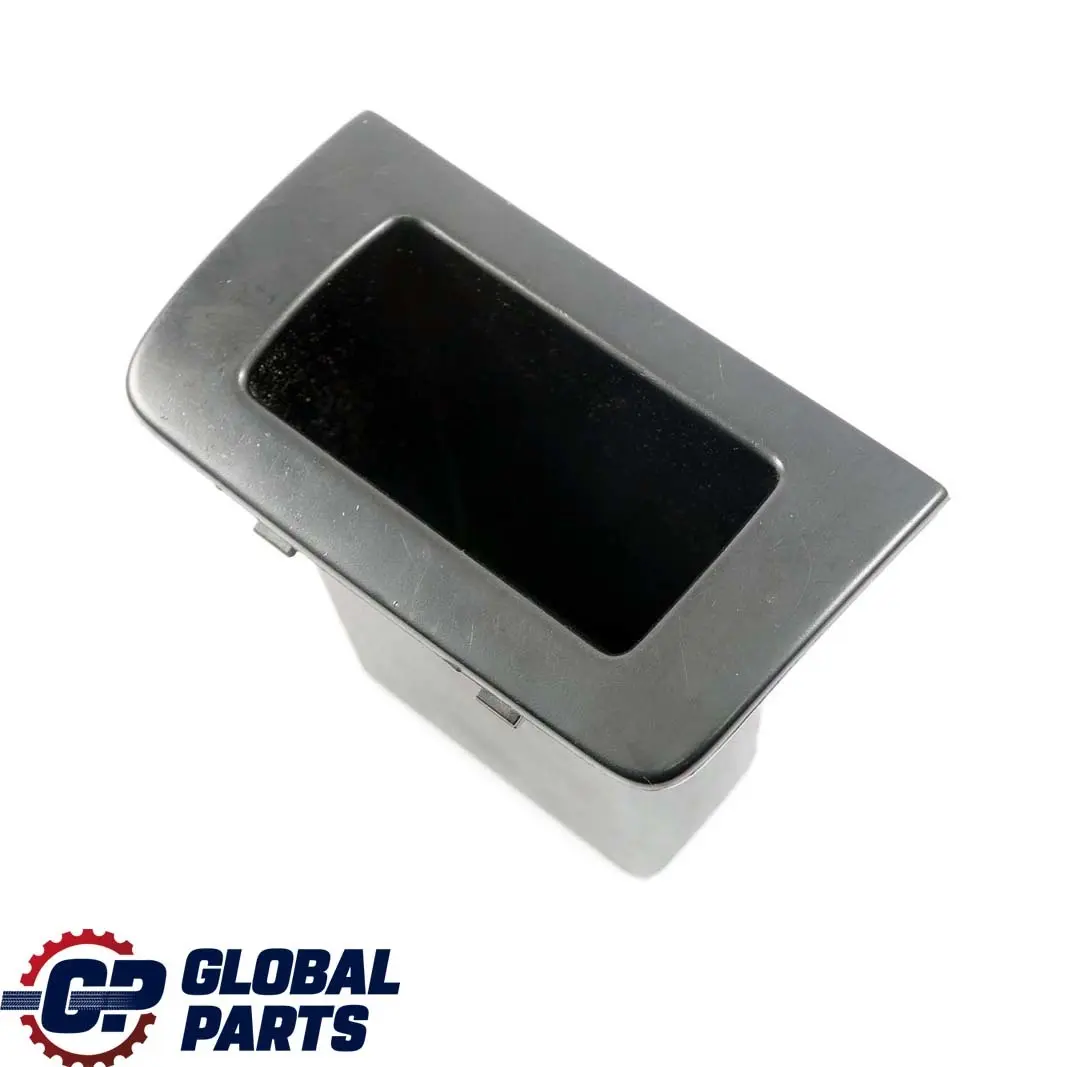 Schowek Pod Radio Popielniczka do Mercedes Vito Viano W639 o numerze A6396891039 Mercedes Vito Viano W639 Schowek Pod Radio Popielniczka - SKU A6396891039 - Numer Części A6396891039