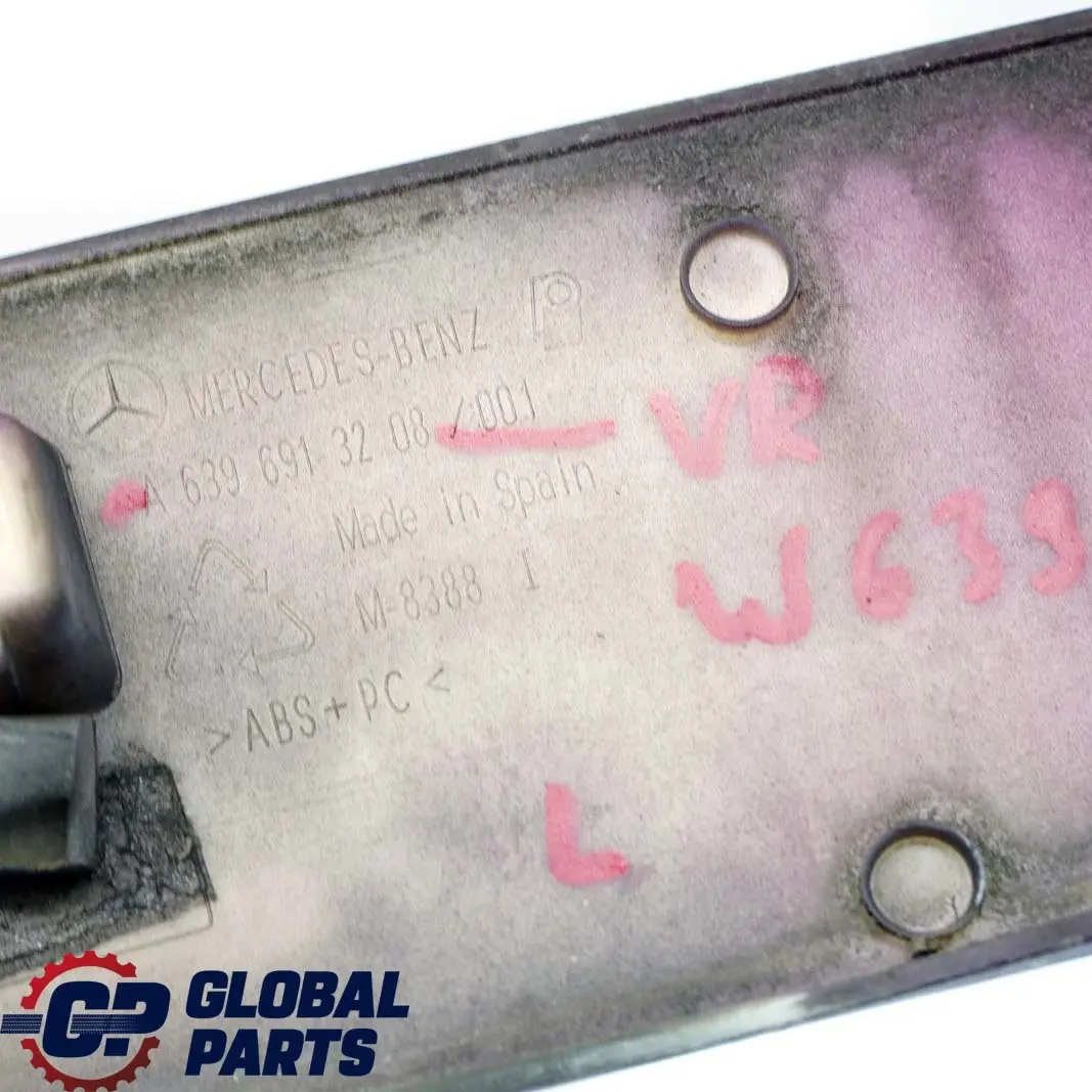 Mercedes-Benz Vito W639 Rear Left N/S Sliding Door Middle Rail Trim Velvetrot to with Part number A6396913208 Mercedes-Benz Vito W639 Rear Left N/S Sliding Door Middle Rail Trim Velvetrot - SKU A6396913208-VR - Part number A6396913208