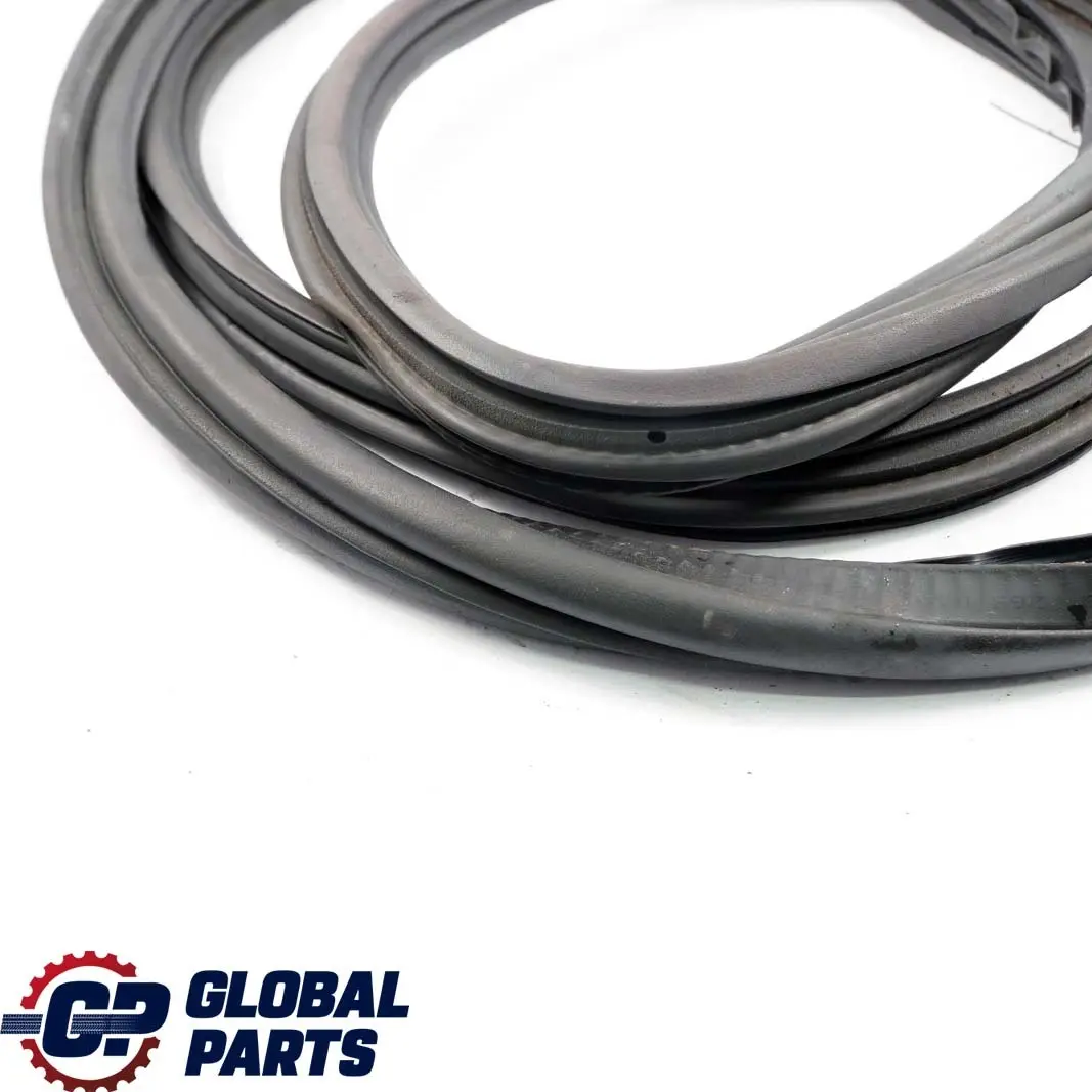 Mercedes Vito W639 Front Door Seal Rubber Gasket Right O/S - SKU A6396971398 - Part number A6396971398