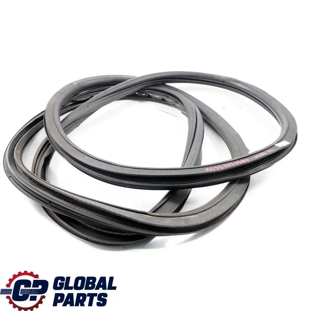 Mercedes Vito W639 Porta anteriore sinistra N/S Guarnizione in gomma - SKU A6397211580 - Numero di parte A6397211580
