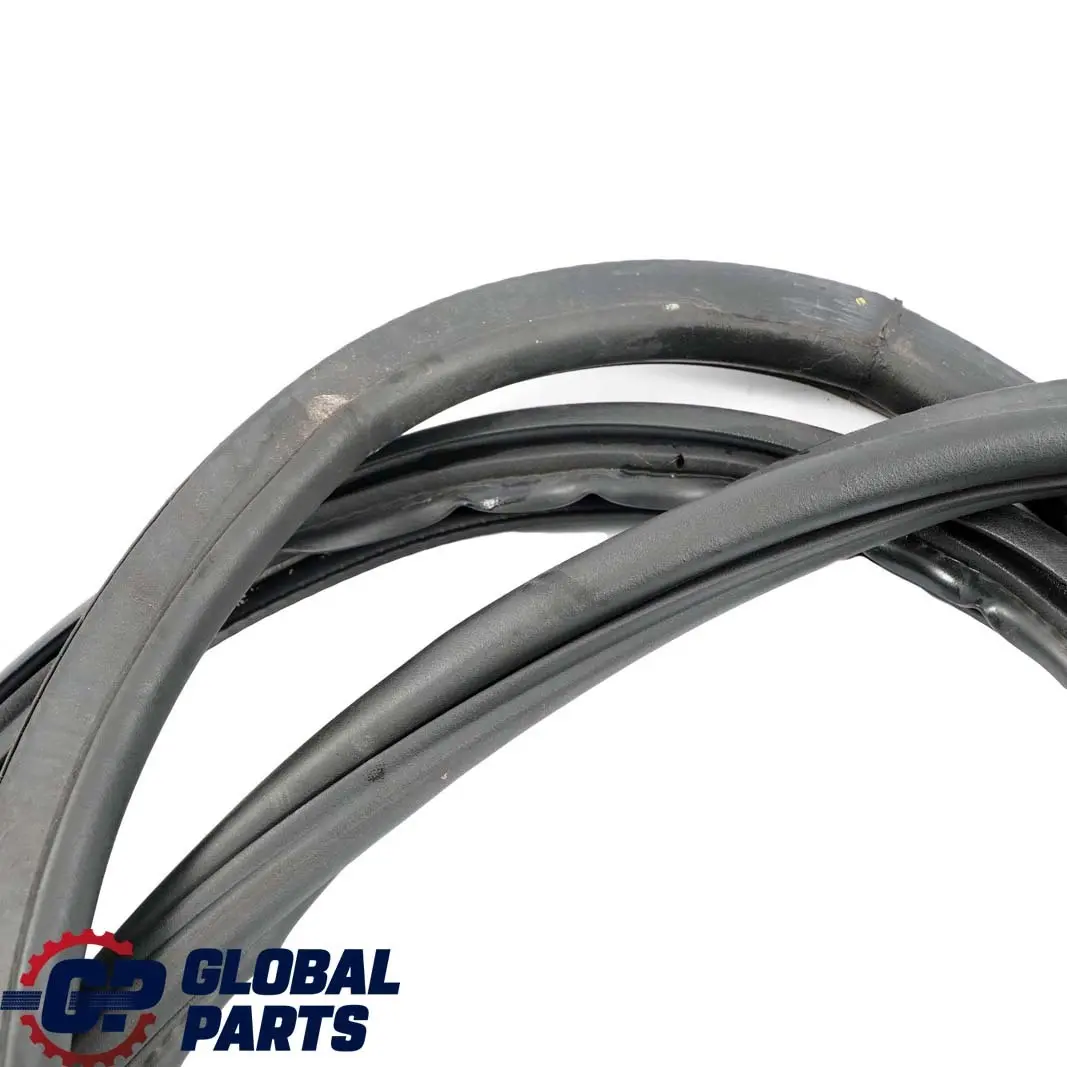 Mercedes W639 Delantero Izquierdo Junta de Goma del Sello de Puerta - SKU A6397211580 - Número de pieza A6397211580