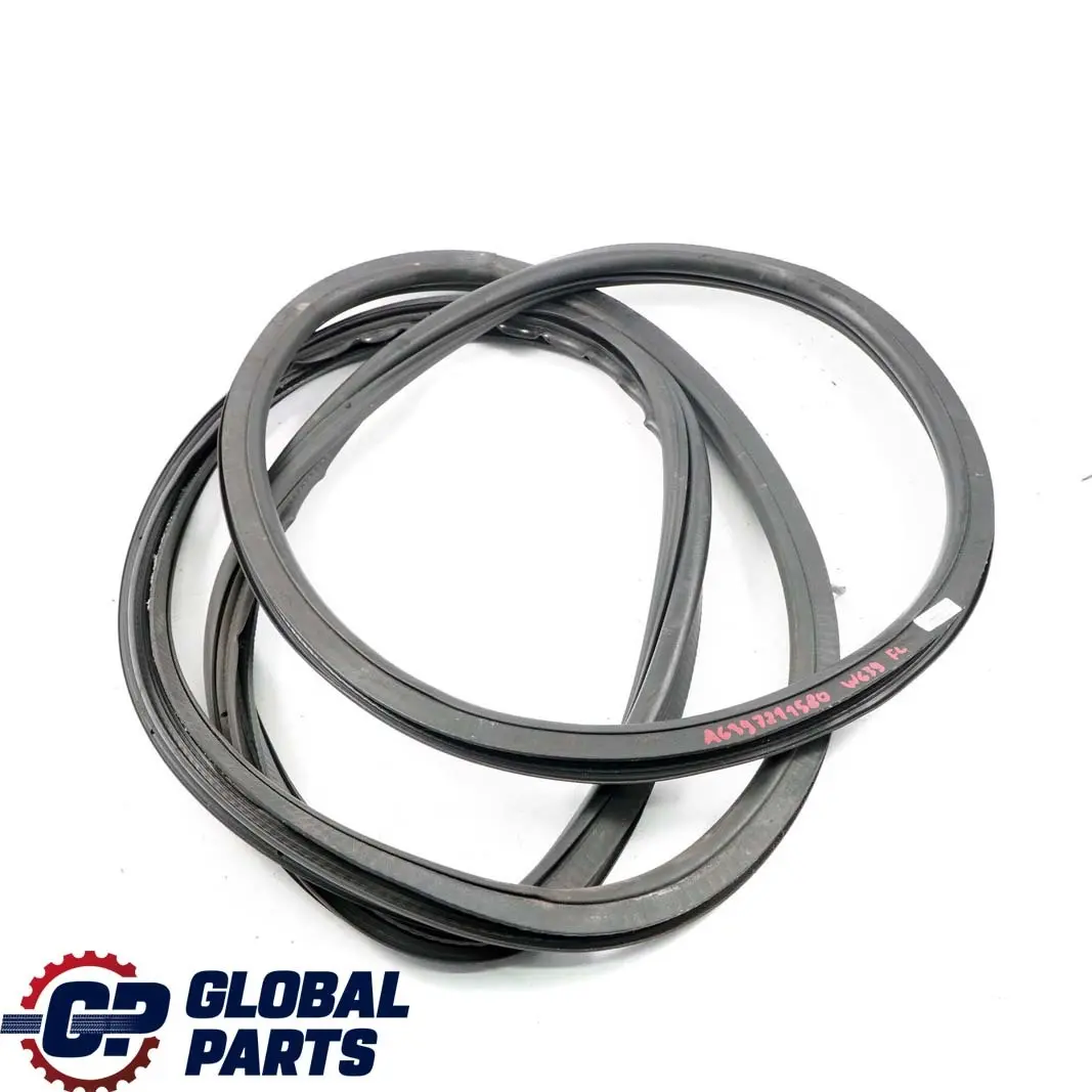 Mercedes Vito W639 Porta anteriore sinistra N/S Guarnizione in gomma - SKU A6397211580 - Numero di parte A6397211580