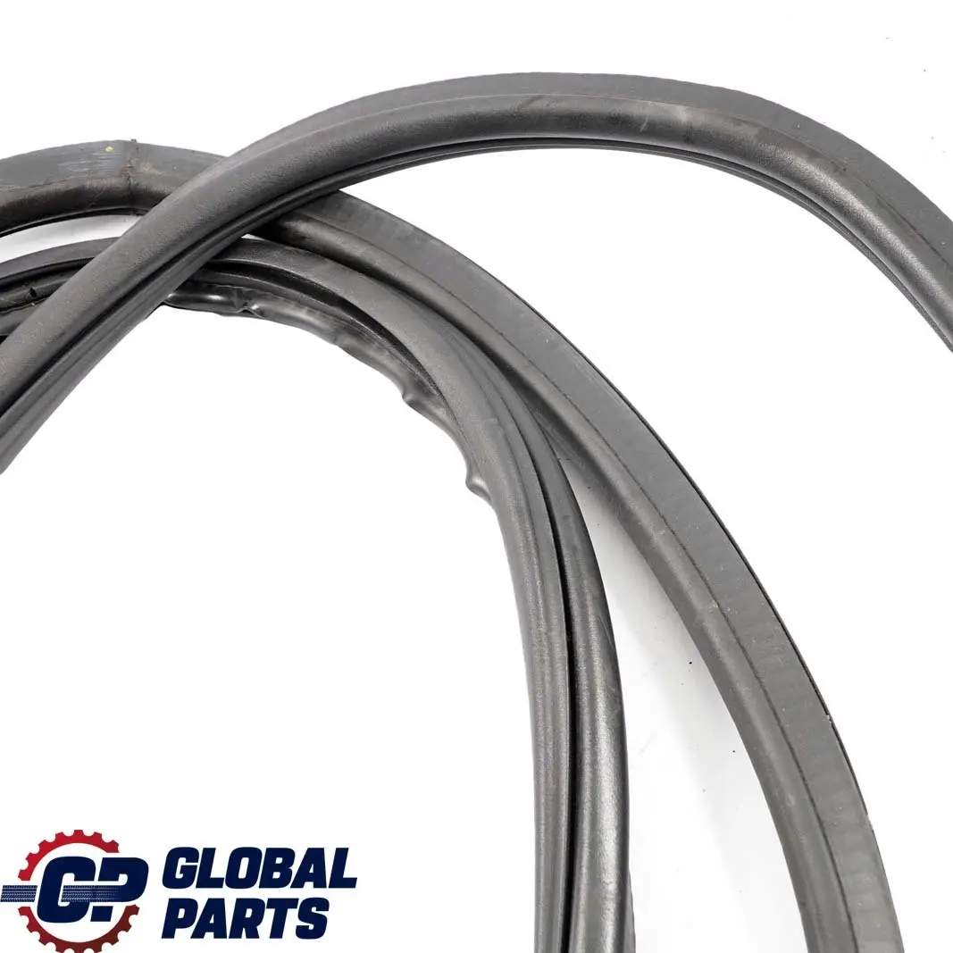 Mercedes-Benz Vito Viano W639 Tür Vorne Links Dichtung für mit Teilenummer A6397211580 Mercedes-Benz Vito Viano W639 Tür Vorne Links Dichtung - SKU A6397211580 - Teilenummer A6397211580