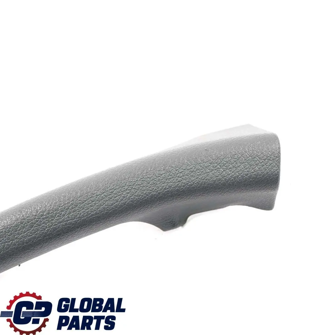 Rivestimento maniglia porta anteriore sinistra Nero per Mercedes Vito W639 con numero di parte A6397270080 Mercedes Vito W639 Rivestimento maniglia porta anteriore sinistra Nero - SKU A6397270080 - Numero di parte A6397270080