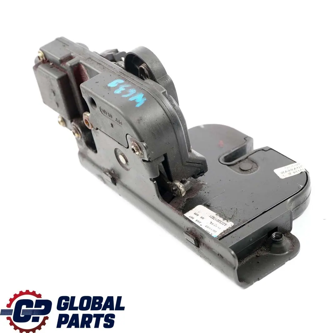 Pestillo De Bloqueo Del Portón Trasero Maletero para Mercedes Vito W639 con número de pieza A6397400035 Mercedes Vito W639 Pestillo De Bloqueo Del Portón Trasero Maletero - SKU A6397400035 - Número de pieza A6397400035