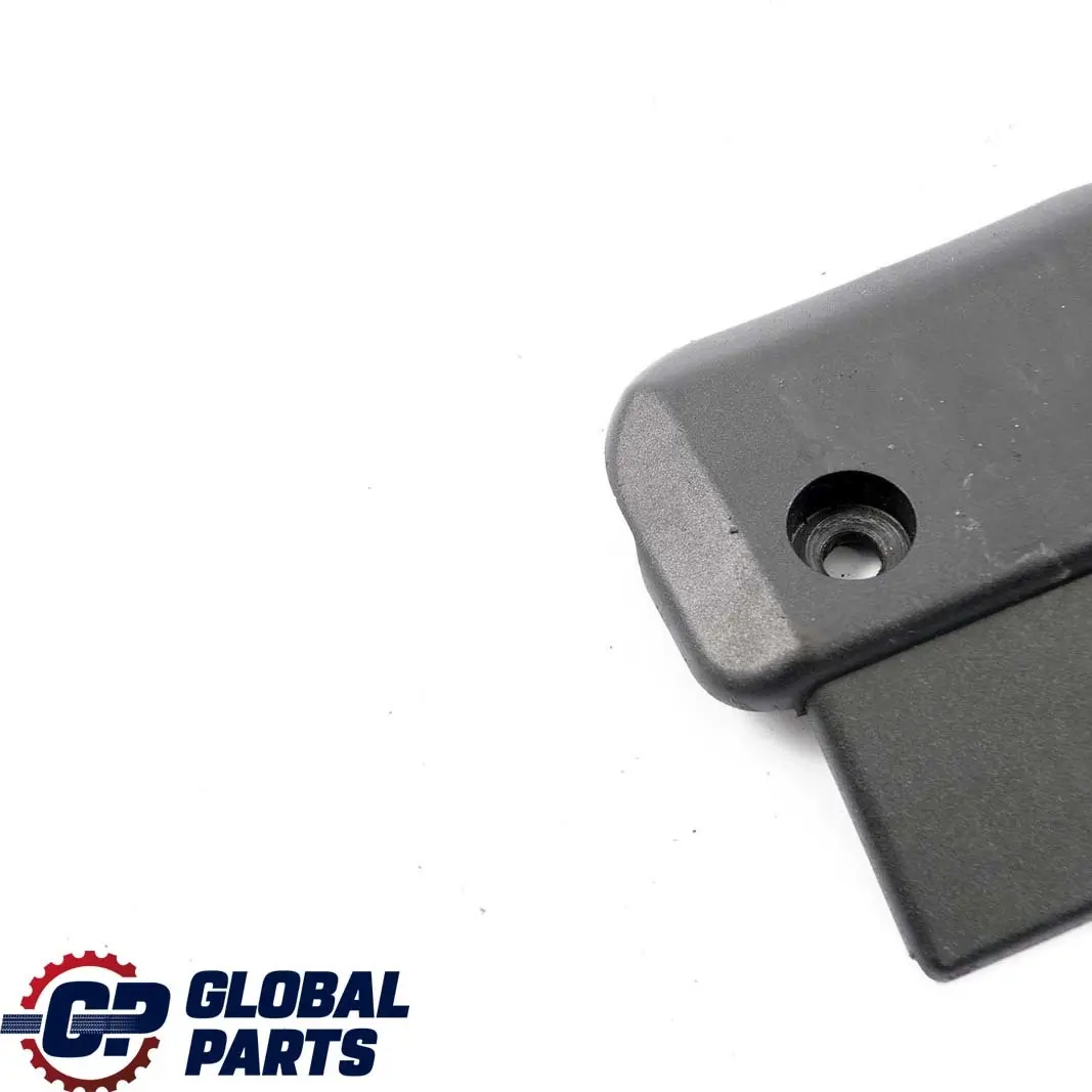 Mercedes W639 Porta Posteriore Portellone Distanziatore Inferiore - SKU A6397430141 - Numero di parte A6397430141