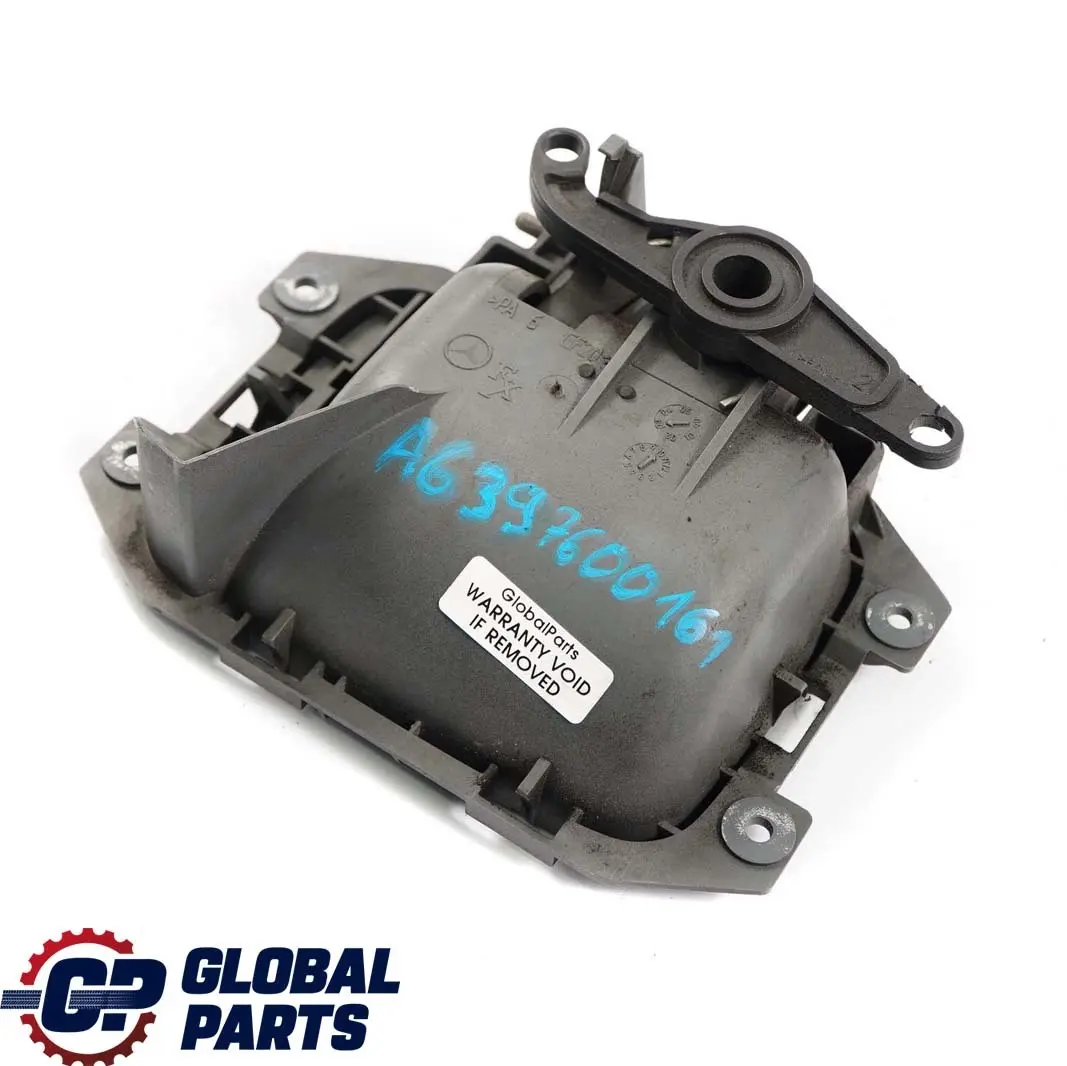 Mercedes-Benz Vito Viano W639 Hayon Coffre Poignee Interieur pour à propos du numéro de pièce A6397600161 Mercedes-Benz Vito Viano W639 Hayon Coffre Poignee Interieur - SKU A6397600161 - Numéro de pièce A6397600161