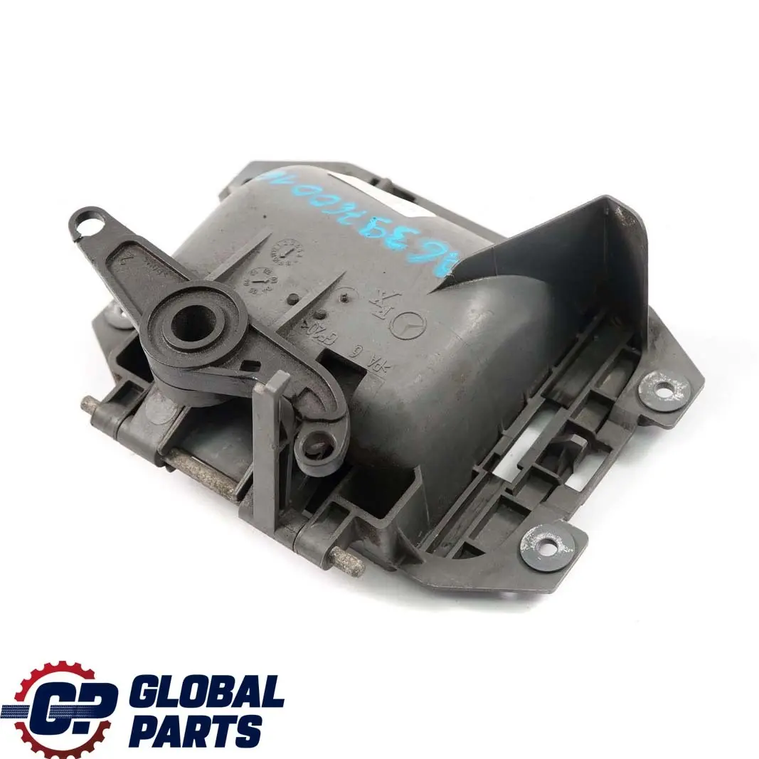 Mercedes-Benz Vito Viano W639 Hayon Coffre Poignee Interieur pour à propos du numéro de pièce A6397600161 Mercedes-Benz Vito Viano W639 Hayon Coffre Poignee Interieur - SKU A6397600161 - Numéro de pièce A6397600161