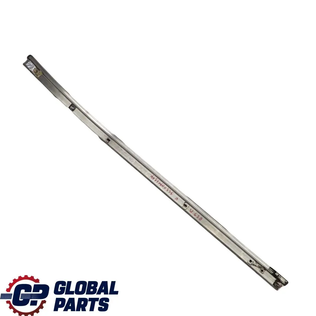 Mercedes-Benz Vito W639 Porte Coulissante Arriere droite Rail A6397661337  - SKU A6397600535 - Numéro de pièce A6397600535