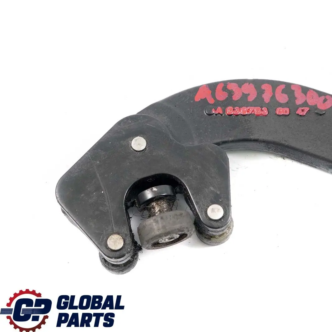 Bisagra Enrollable Inferior Puerta Corredera Izquierda para Mercedes W639 con número de pieza A6397630047 Mercedes W639 Bisagra Enrollable Inferior Puerta Corredera Izquierda - SKU A6397630047 - Número de pieza A6397630047