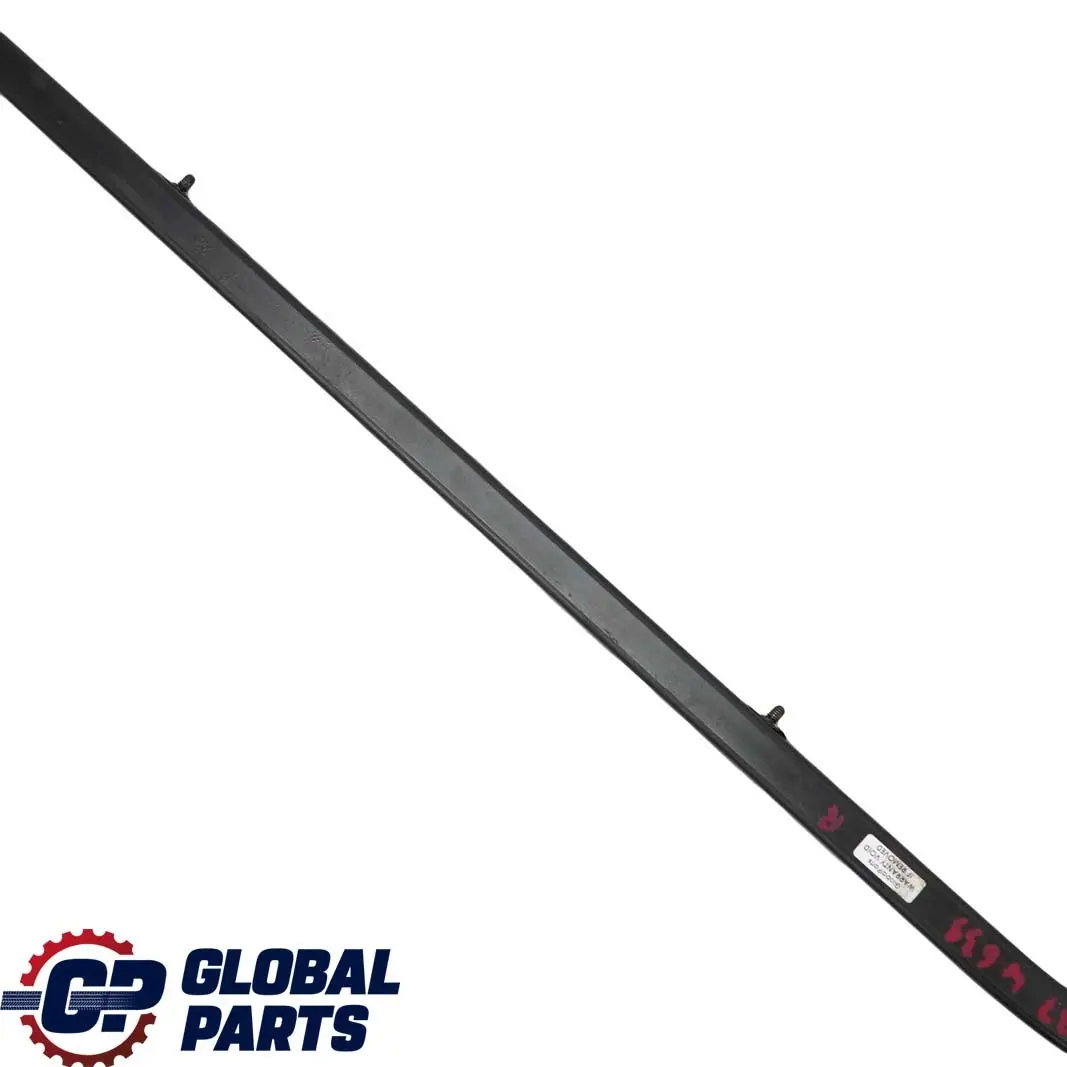 Mercedes-Benz Vito W639 Rear Right Sliding Door Top Rail para con número de pieza A6397660137 Mercedes-Benz Vito W639 Rear Right Sliding Door Top Rail - SKU A6397660137 - Número de pieza A6397660137