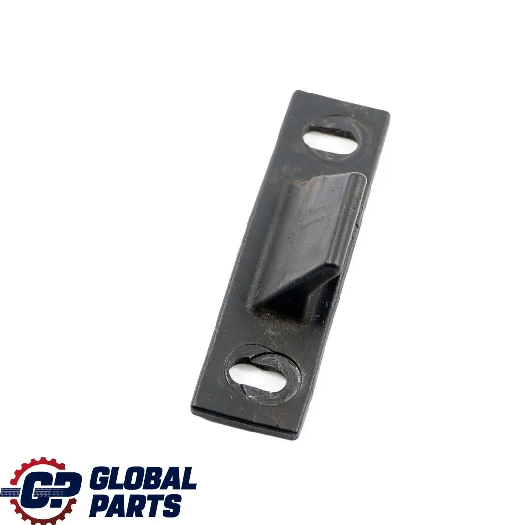 Porta scorrevole superiore inferiore Piastra guida per Mercedes W639 con numero di parte A6397660162 Mercedes W639 Porta scorrevole superiore inferiore Piastra guida - SKU A6397660162 - Numero di parte A6397660162