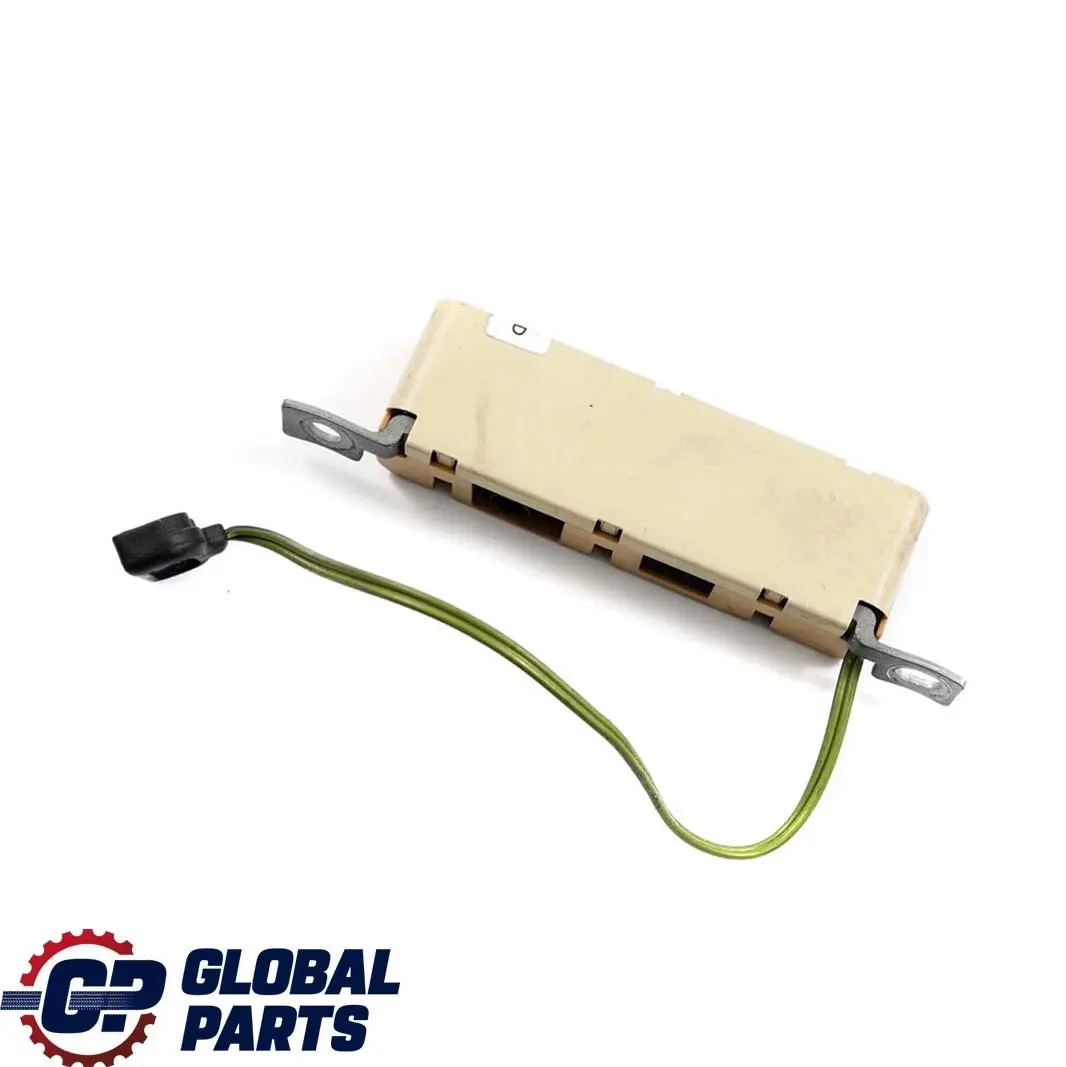 Antena Mercedes Vito Viano W639 Amplificador para con número de pieza A6398200089 Antena Mercedes Vito Viano W639 Amplificador - SKU A6398200089 - Número de pieza A6398200089