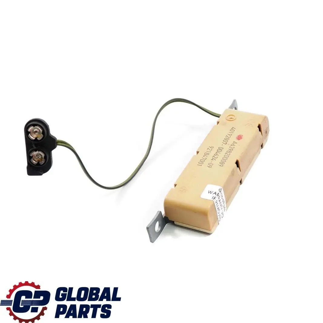 Antenna Mercedes Vito Viano W639 Amplificatore per con numero di parte A6398200089 Antenna Mercedes Vito Viano W639 Amplificatore - SKU A6398200089 - Numero di parte A6398200089