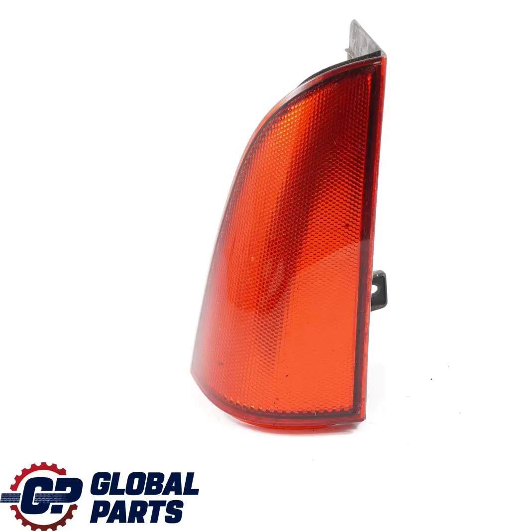 Lampa Odblask Lewy Tył do Mercedes Vito W639 o numerze A6398200564 Mercedes Vito W639 Lampa Odblask Lewy Tył - SKU A6398200564 - Numer Części A6398200564