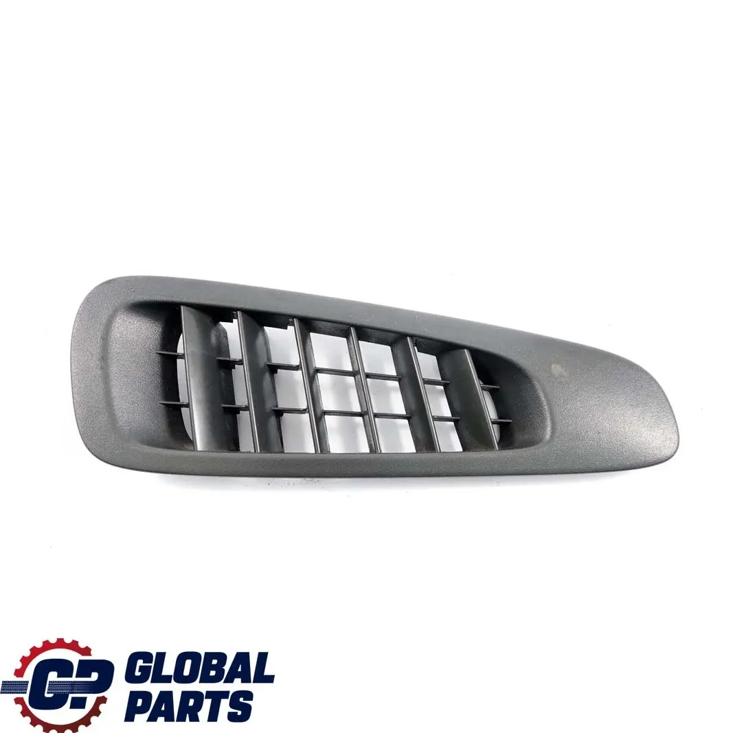 Cruscotto destro O/S Trim Grill Bocchetta Aria per Mercedes Vito W639 con numero di parte A6398310160 Mercedes Vito W639 Cruscotto destro O/S Trim Grill Bocchetta Aria - SKU A6398310160 - Numero di parte A6398310160