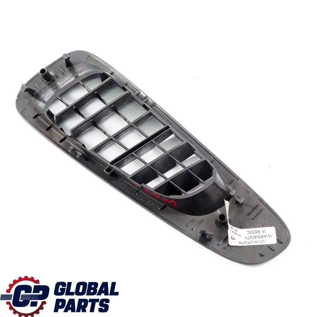 Salpicadero Derecho Rejilla Rejilla Ventilacion para Mercedes Vito W639 con número de pieza A6398310160 Mercedes Vito W639 Salpicadero Derecho Rejilla Rejilla Ventilacion - SKU A6398310160 - Número de pieza A6398310160