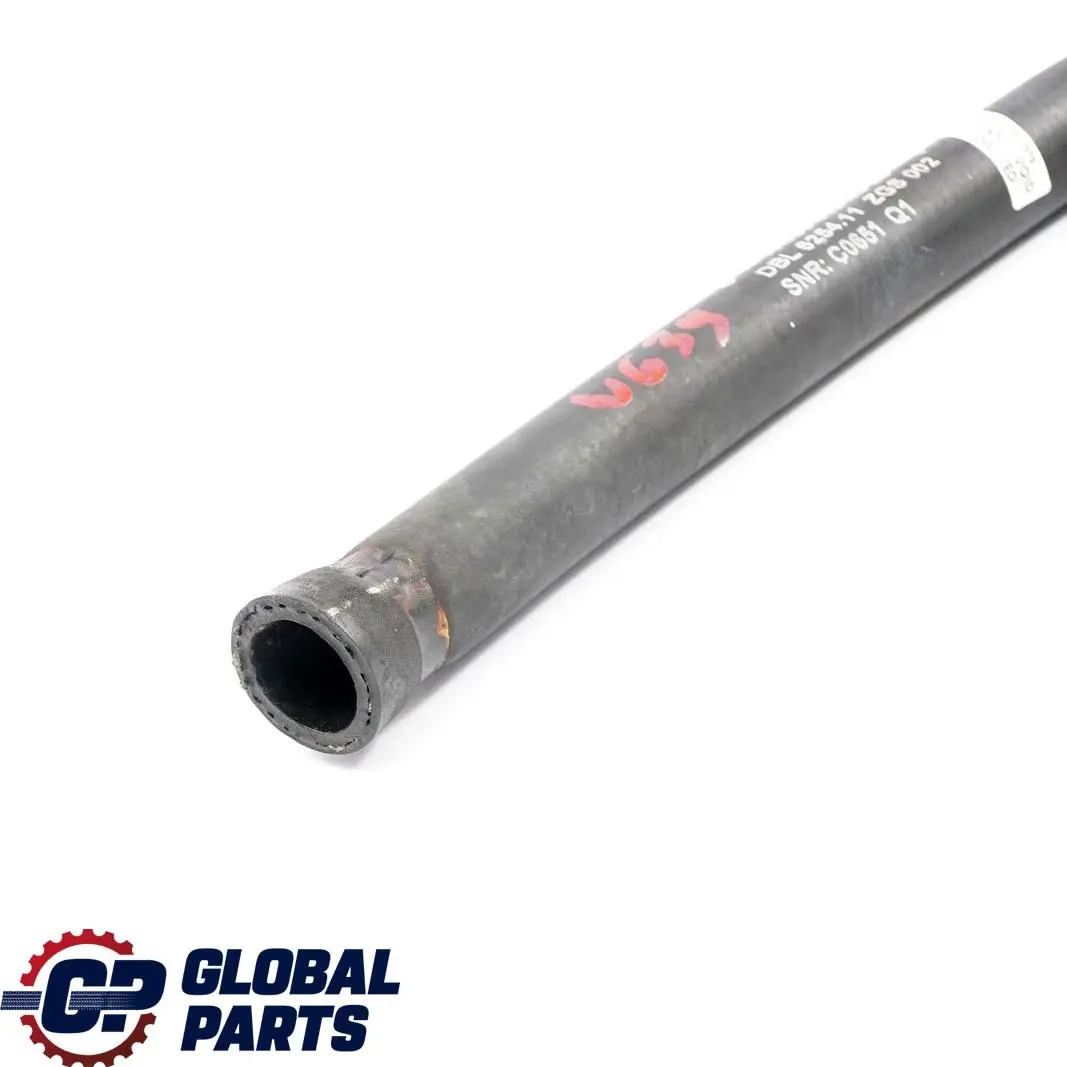 Mercedes W639 Intercambiador Calor Agua Refrigerante Tubo Manguera - SKU A6398324823 - Número de pieza A6398324823