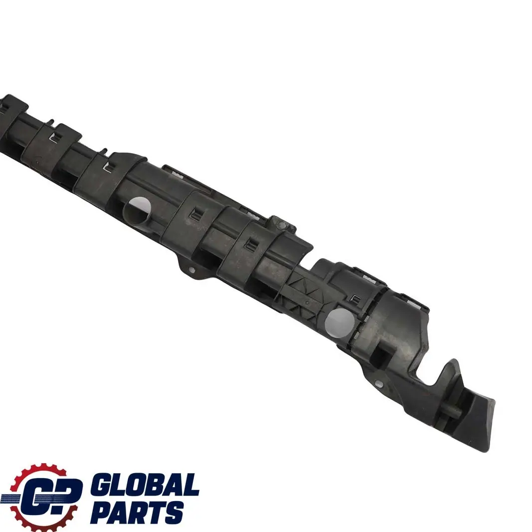  Mercedes-Benz W639 Paraurti Posteriore Supporto Copertura - SKU A6398800271 - Numero di parte A6398800271