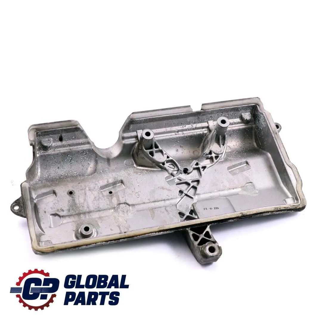 OM640 CDI Cylinder Head Covering Panel to Mercedes W169 W245 with Part number A6400101067 Mercedes W169 W245 OM640 CDI Cylinder Head Covering Panel - SKU A6400101067 - Part number A6400101067