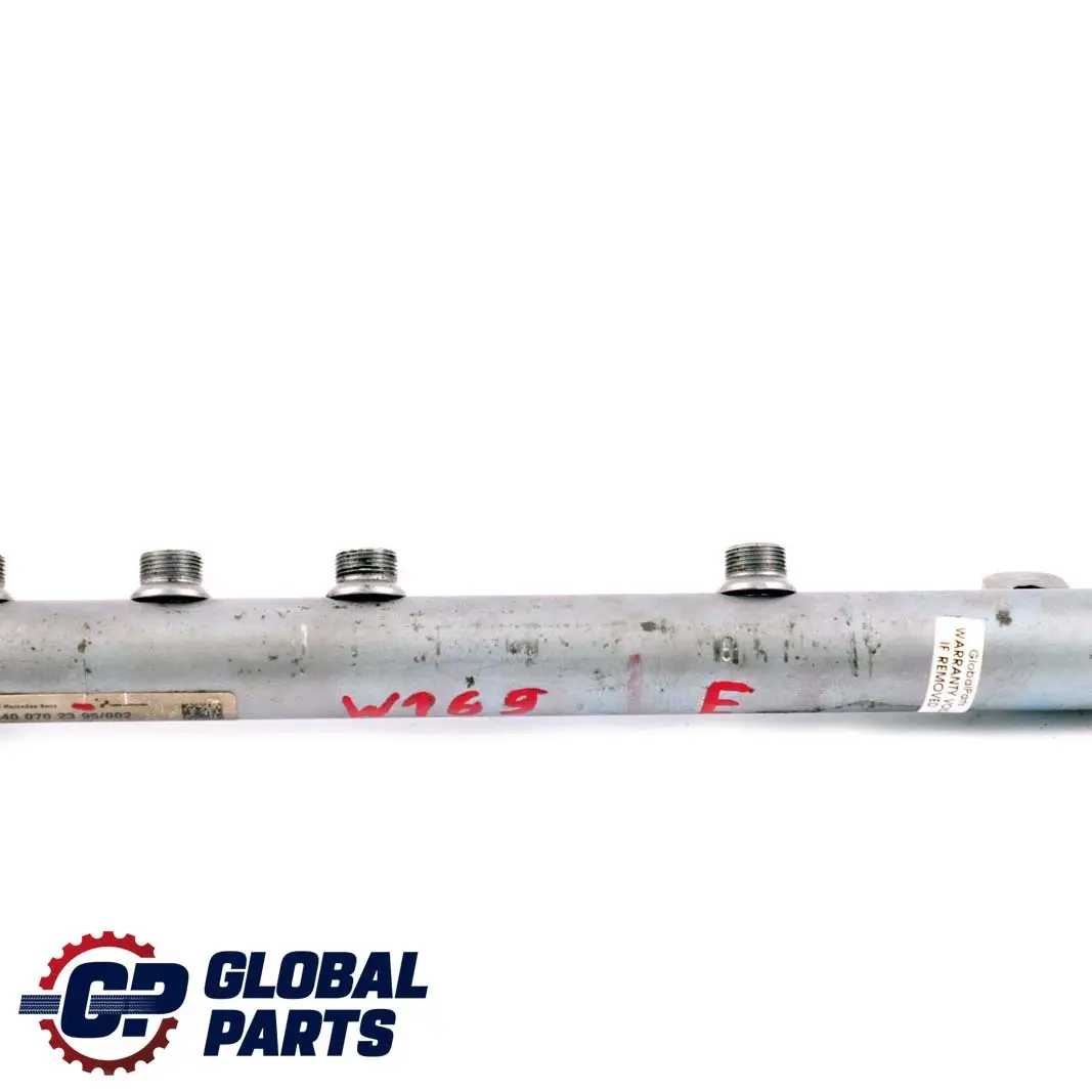 Mercedes-Benz W169 W245 Diesel OM640 Rampe D'Injection Verteilrohr pour à propos du numéro de pièce A6400702395 Mercedes-Benz W169 W245 Diesel OM640 Rampe D'Injection Verteilrohr - SKU A6400702395 - Numéro de pièce A6400702395
