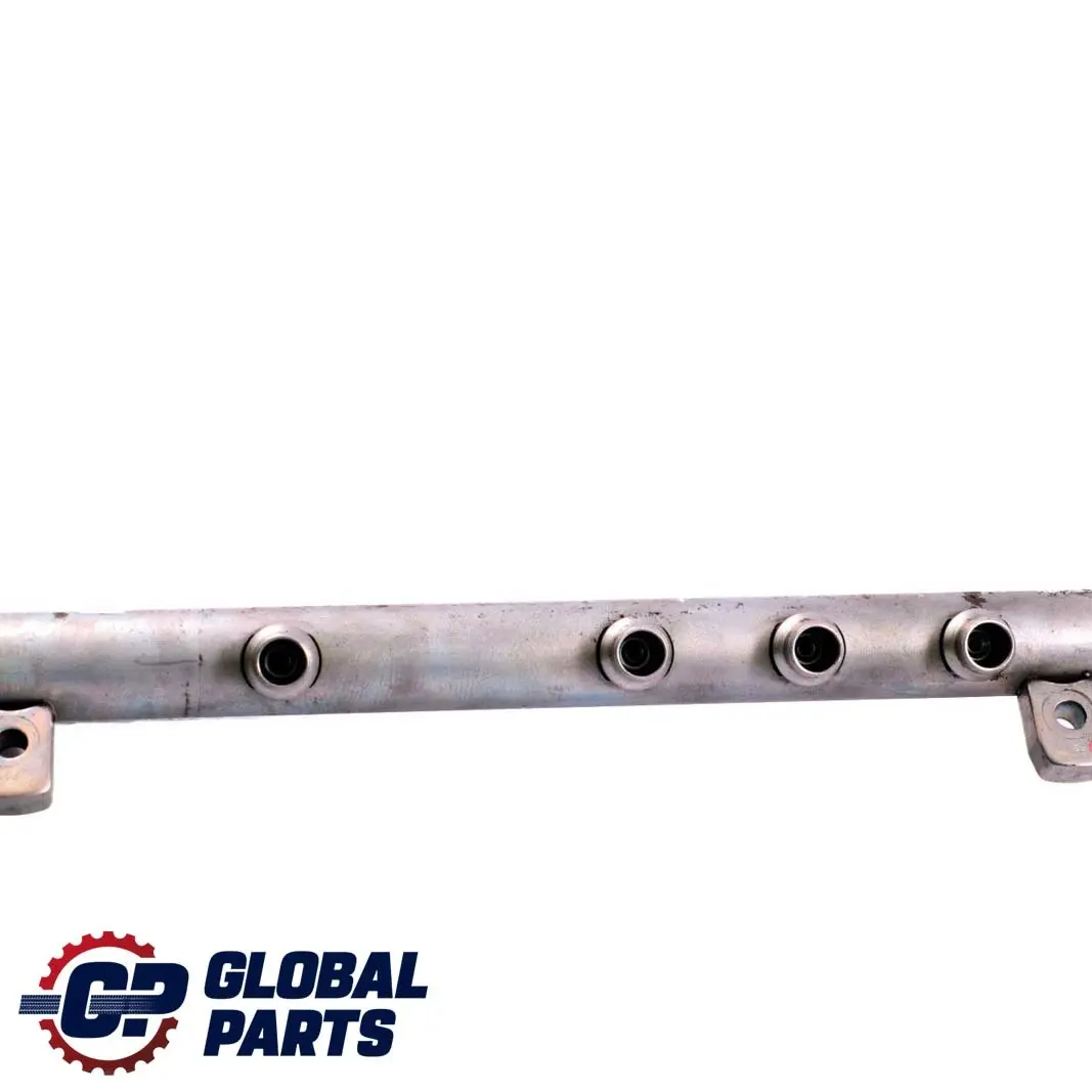 Mercedes-Benz W169 W245 Diesel OM640 Rampe D'Injection Verteilrohr pour à propos du numéro de pièce A6400702395 Mercedes-Benz W169 W245 Diesel OM640 Rampe D'Injection Verteilrohr - SKU A6400702395 - Numéro de pièce A6400702395