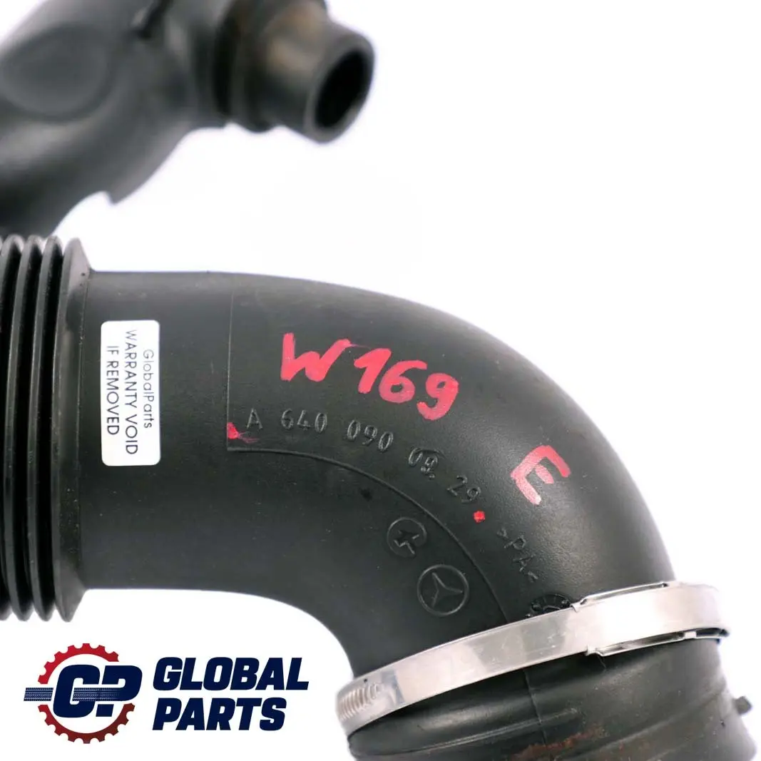 Mercedes-Benz W169 W245 Caricatore d'aria Turbo Intercooler Tubo flessibile per con numero di parte A6400900929 Mercedes-Benz W169 W245 Caricatore d'aria Turbo Intercooler Tubo flessibile - SKU A6400900929 - Numero di parte A6400900929