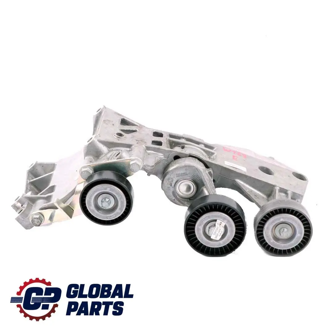 OM 640 Cinghia dell'alternatore Tenditore Supporto Puleggia per Mercedes W169 CDI con numero di parte A6402003370 Mercedes W169 CDI OM 640 Cinghia dell'alternatore Tenditore Supporto Puleggia - SKU A6402003370 - Numero di parte A6402003370