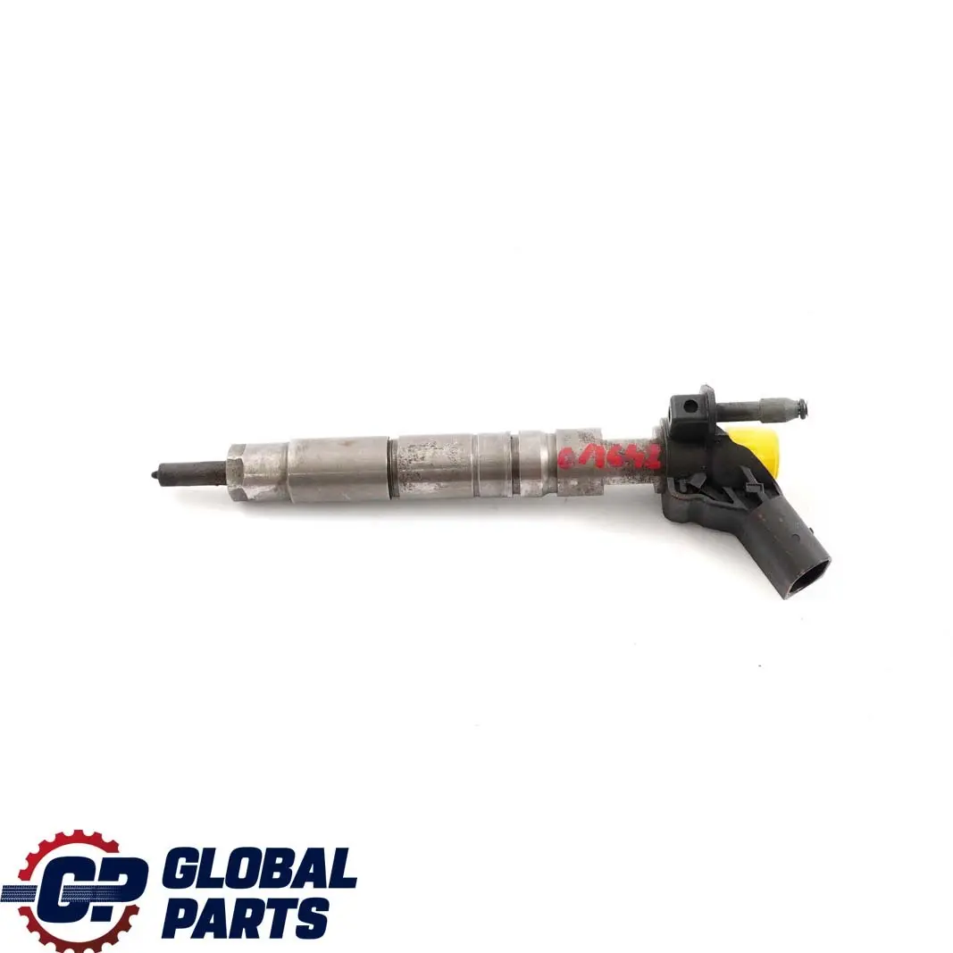 Mercedes-Benz ML E Class W164 W207 OM642 Fuel Injector to with Part number A6420701187 Mercedes-Benz ML E Class W164 W207 OM642 Fuel Injector - SKU A6420701187 - Part number A6420701187