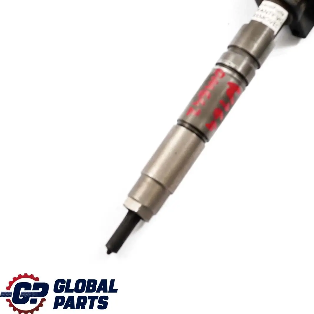 MERCEDES-BENZ M-CLASSE ML W164 OM642 Injection Injecteur pour à propos du numéro de pièce A6420701387 MERCEDES-BENZ M-CLASSE ML W164 OM642 Injection Injecteur - SKU A6420701387 - Numéro de pièce A6420701387
