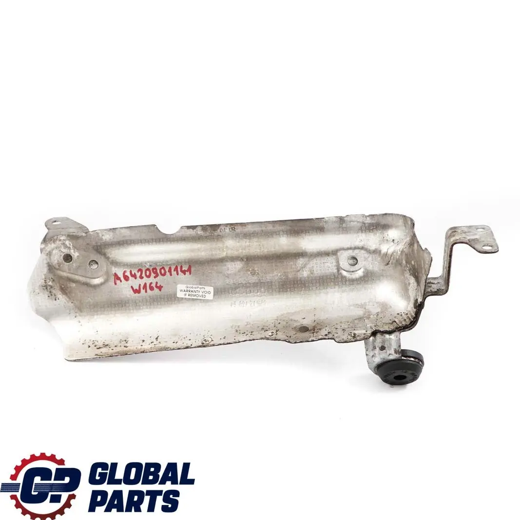 OM642 Osłona termiczna kolektor do Mercedes W164 W251 o numerze A6420901141 Mercedes W164 W251 OM642 Osłona termiczna kolektor - SKU A6420901141 - Numer Części A6420901141