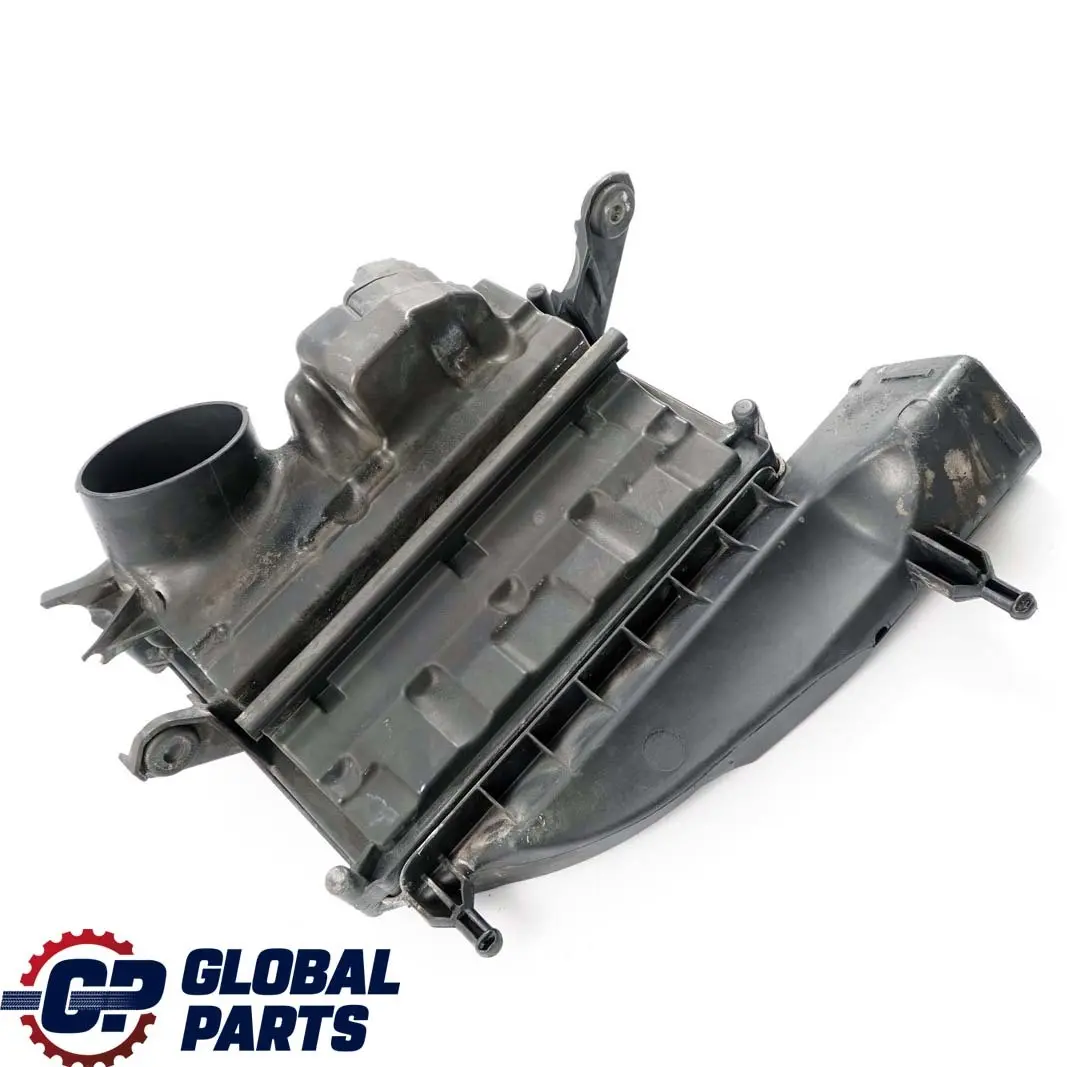 Mercedes ML W164 OM642 Air Intake Filter Box Housing Left - SKU A6420902101 - Part number A6420902101