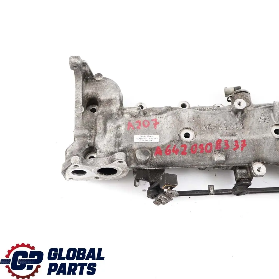 Mercedes-Benz W207 W212 Diesel OM642 Intercooler Collettore di Aspirazione per con numero di parte A6420908337 Mercedes-Benz W207 W212 Diesel OM642 Intercooler Collettore di Aspirazione - SKU A6420908337 - Numero di parte A6420908337
