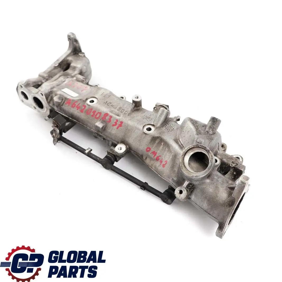 Mercedes-Benz W207 W212 Diesel OM642 Intercooler Collettore di Aspirazione per con numero di parte A6420908337 Mercedes-Benz W207 W212 Diesel OM642 Intercooler Collettore di Aspirazione - SKU A6420908337 - Numero di parte A6420908337