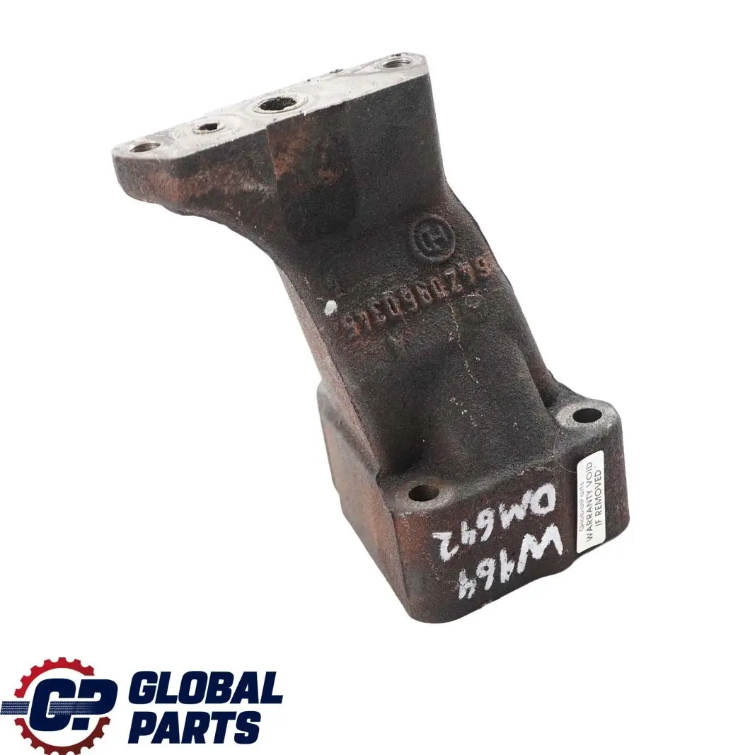 OM642 Supporto Staffa Turbocompressore per Mercedes W164 con numero di parte A6420960345 Mercedes W164 OM642 Supporto Staffa Turbocompressore - SKU A6420960345 - Numero di parte A6420960345