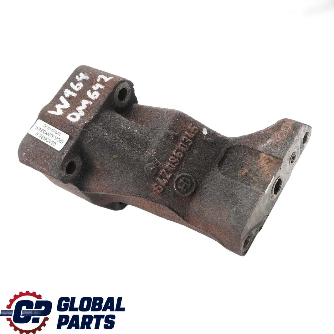 OM642 Turbolader Halterung für Mercedes ML W164 Diesel mit Teilenummer A6420960345 Mercedes ML W164 Diesel OM642 Turbolader Halterung - SKU A6420960345 - Teilenummer A6420960345