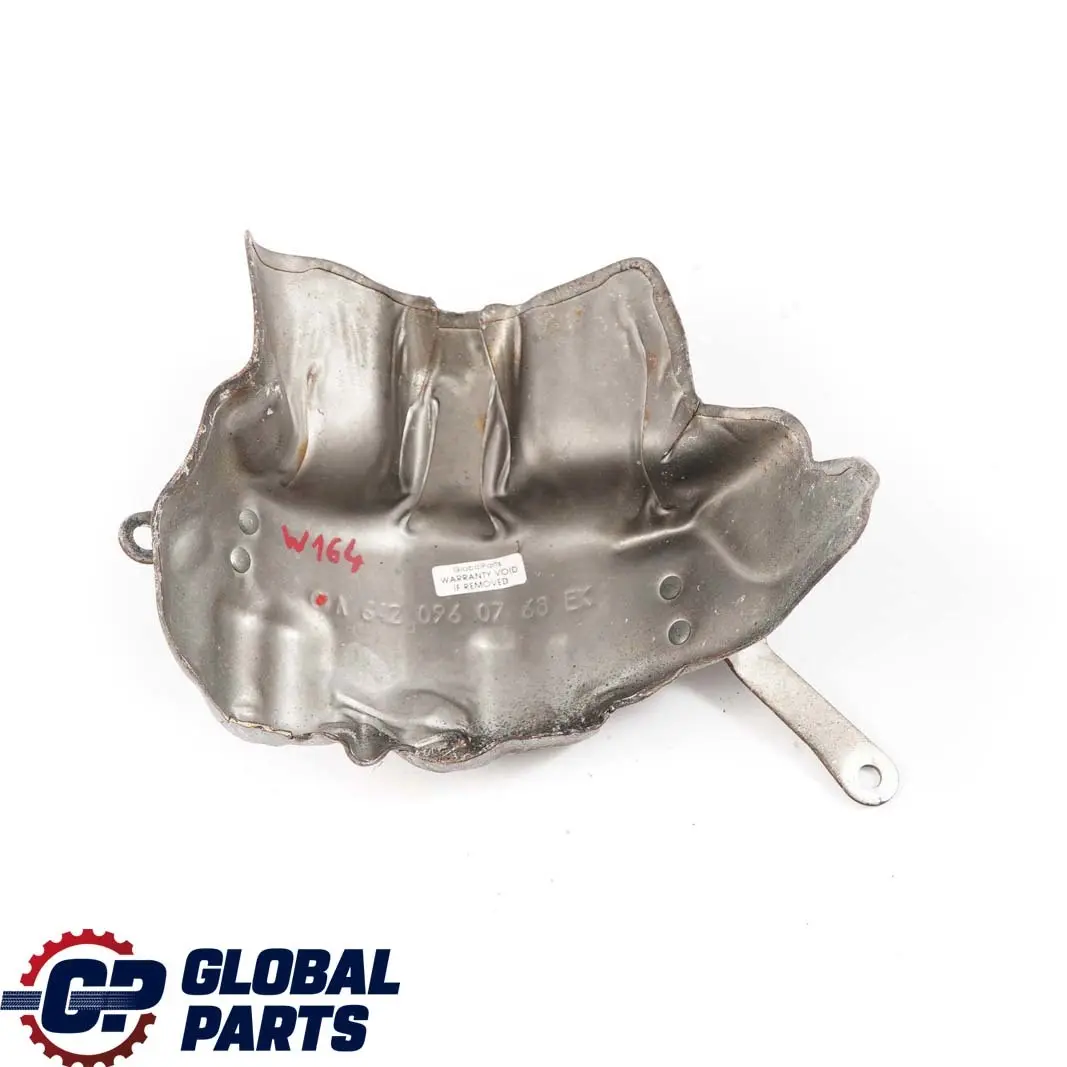 Aislamiento Térmico Cubierta Turbocompresor OM642 para Mercedes W164 W211 con número de pieza A6420960768 Mercedes W164 W211 Aislamiento Térmico Cubierta Turbocompresor OM642 - SKU A6420960768 - Número de pieza A6420960768