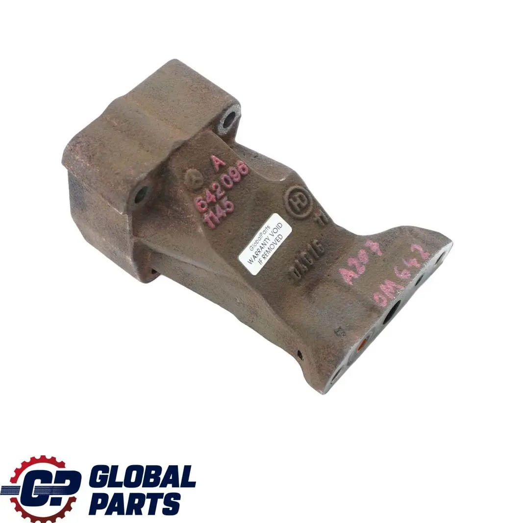 W207 W212 OM642 Turbocompressore Supporto Destra per Mercedes W204 con numero di parte A6420961145 Mercedes W204 W207 W212 OM642 Turbocompressore Supporto Destra - SKU A6420961145 - Numero di parte A6420961145