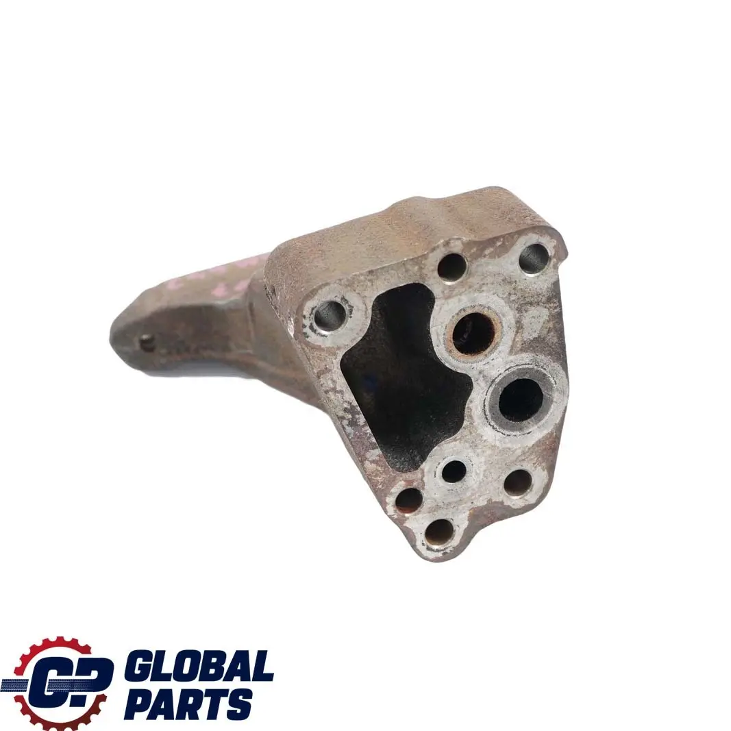 Mercedes W204 W207 W212 OM642 Soporte turbocompresor Soporte - SKU A6420961145 - Número de pieza A6420961145