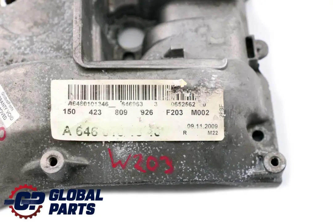 Zylinderkopf Abdeckung Deckel OM646 für Mercedes C E W203 W211 mit Teilenummer A6460101630 Mercedes C E W203 W211 Zylinderkopf Abdeckung Deckel OM646 - SKU A6460101630 - Teilenummer A6460101630