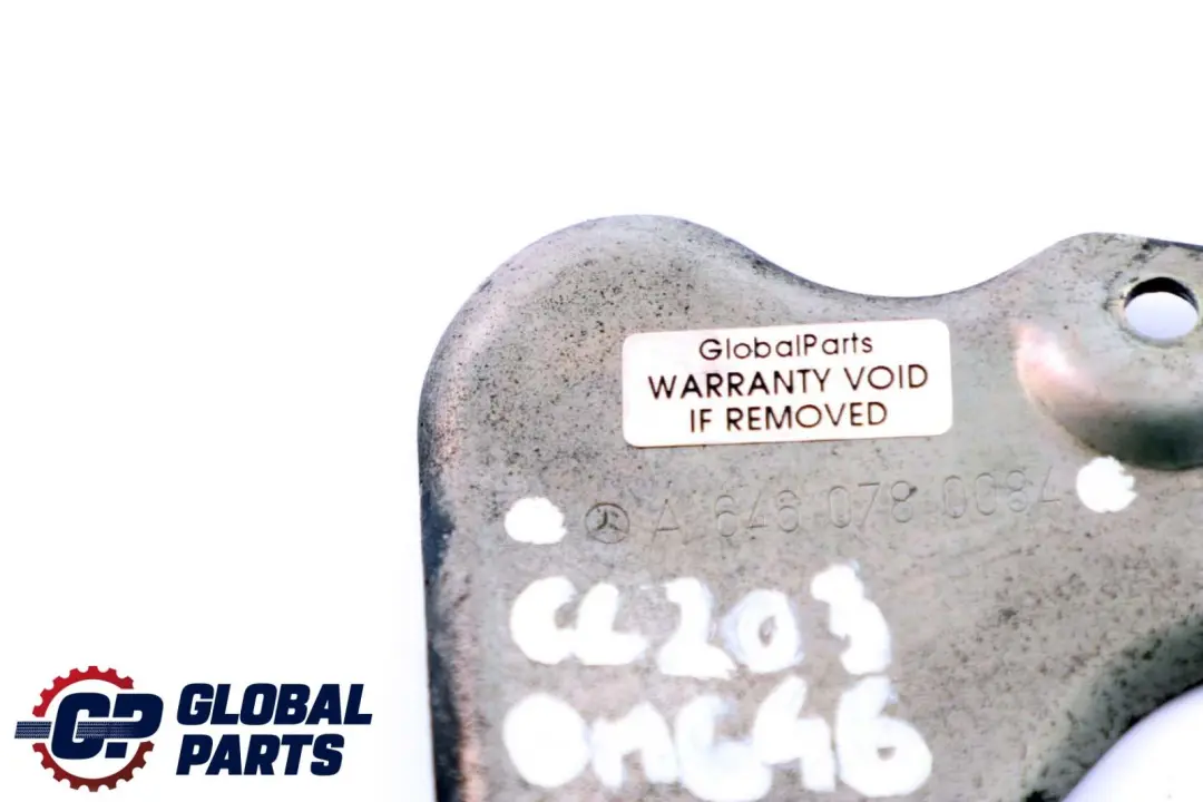 Mercedes W203 W211 Plaque de couverture de filtre à carburant diesel - SKU A6460780084 - Numéro de pièce A6460780084