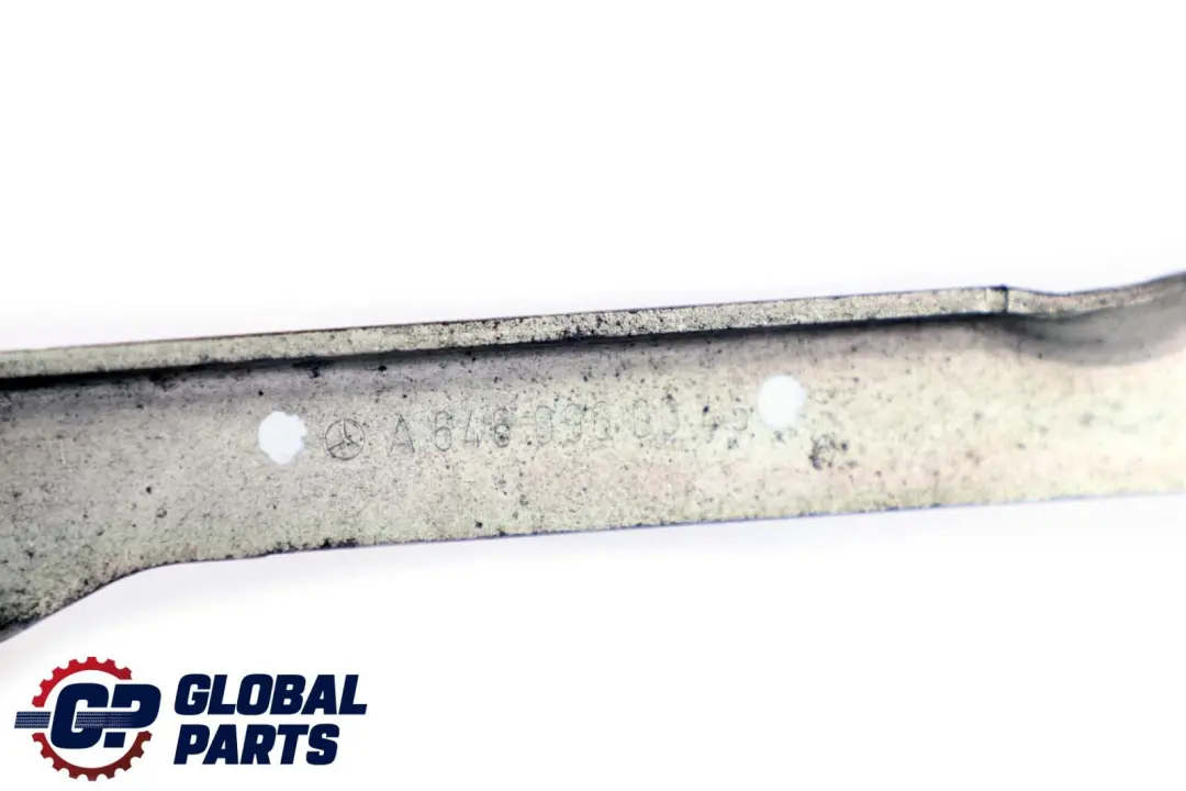 Mercedes Clase C W203 Motor Diesel Turbocompresor Soporte Soporte - SKU A6460960045 - Número de pieza A6460960045