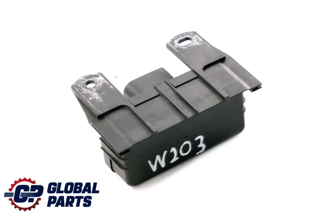 Mercedes-Benz W203 W210 Sprinter W906 Rele de Bujia Incandescente para con número de pieza A6461536579 Mercedes-Benz W203 W210 Sprinter W906 Rele de Bujia Incandescente - SKU A6461536579 - Número de pieza A6461536579