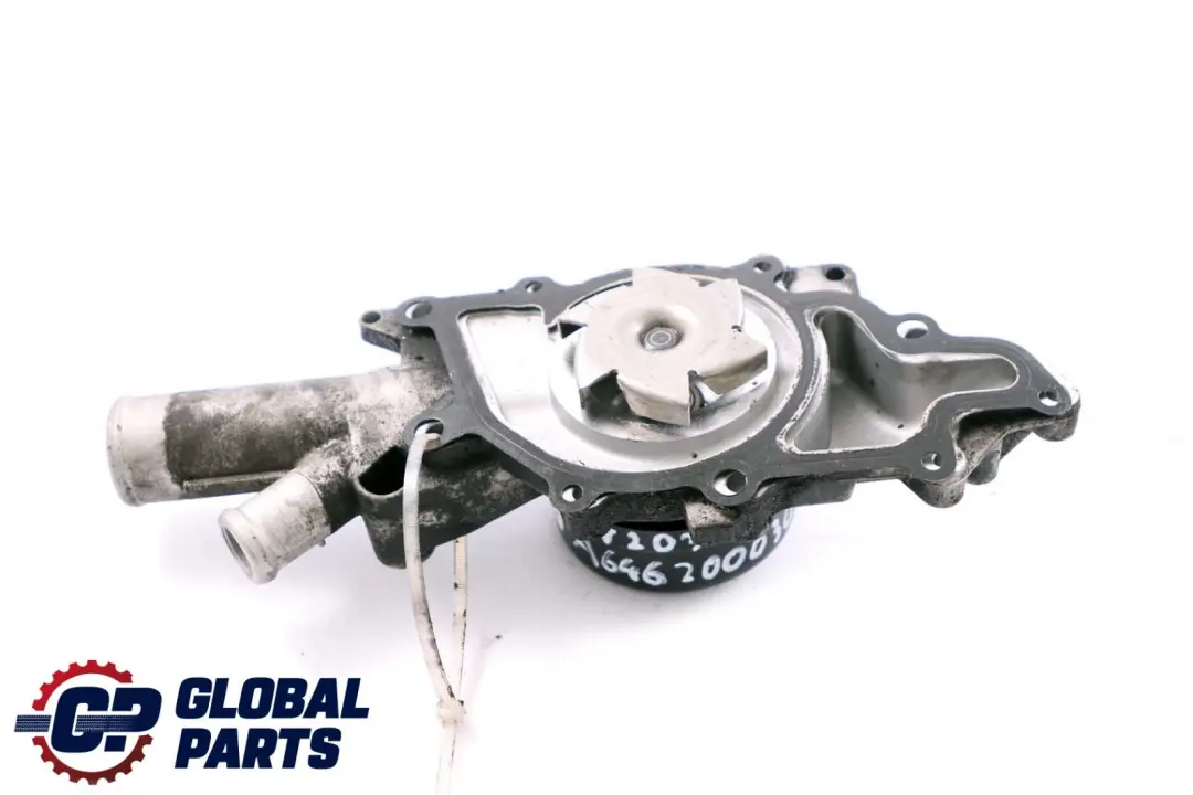 Benz Classe C W203 OM646 Diesel Pompa Acqua Motore per Mercedes con numero di parte A6462000301 Mercedes Benz Classe C W203 OM646 Diesel Pompa Acqua Motore - SKU A6462000301 - Numero di parte A6462000301