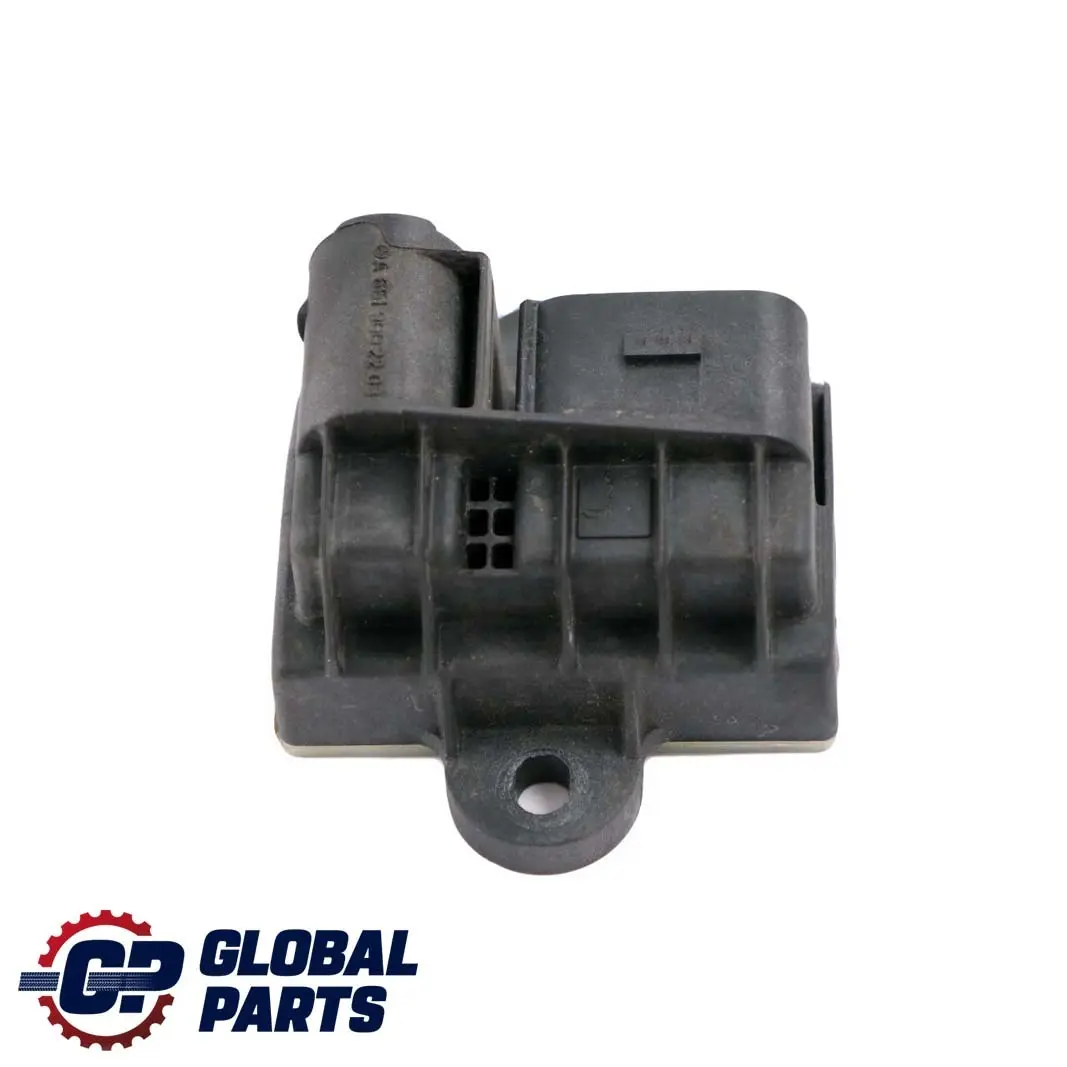 Przekaźnik Świecy Żarowej do Mercedes W176 160 180 o numerze A6519002203 Mercedes W176 160 180 Przekaźnik Świecy Żarowej - SKU A6519002203 - Numer Części A6519002203