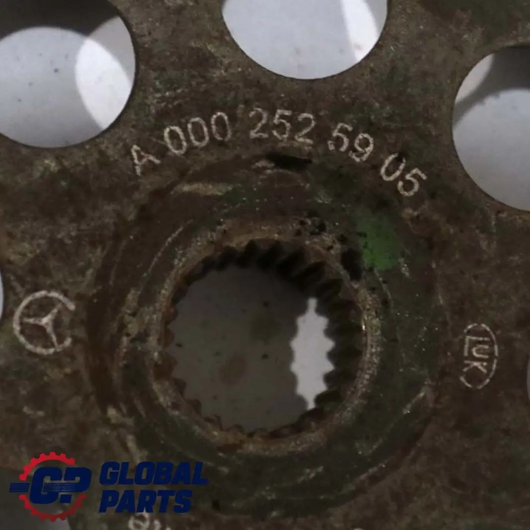 Mercedes-Benz A-Klasse W168 A170CDI 668.940 Zweimassenschwungrad Schwungscheibe für mit Teilenummer A6680300805 Mercedes-Benz A-Klasse W168 A170CDI 668.940 Zweimassenschwungrad Schwungscheibe - SKU A6680300805 - Teilenummer A6680300805