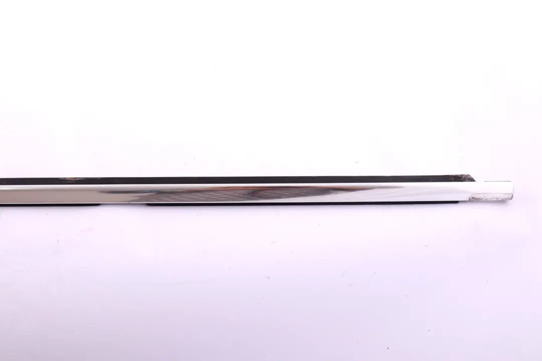 Chrom Weatherstrip Strip Door Rear Right O/S to BMW 3 Series E91 E91N with Part number 7140734 BMW 3 Series E91 E91N Chrom Weatherstrip Strip Door Rear Right O/S - SKU c-7140734 - Part number 7140734