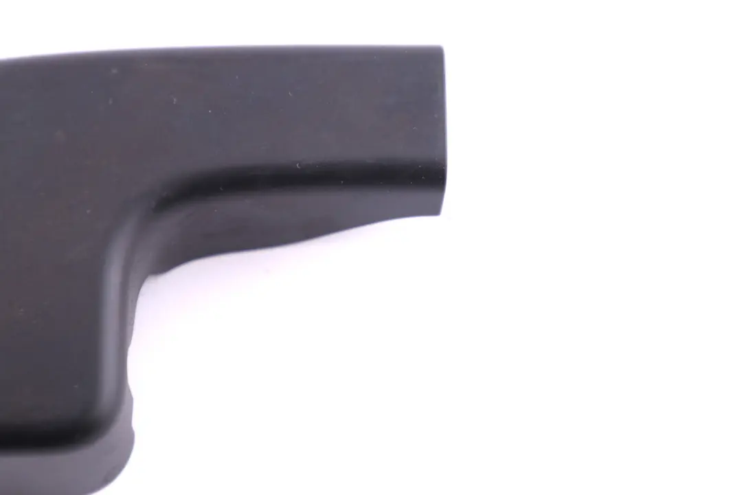 Side Wiper Arm Cover Trim to BMW 3 Series E90 E91 E92 with Part number 7138991 BMW 3 Series E90 E91 E92 Side Wiper Arm Cover Trim - SKU rhd-7138991 - Part number 7138991